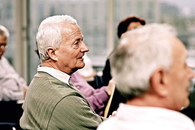 Come trovare un gruppo di supporto di un Alzheimer