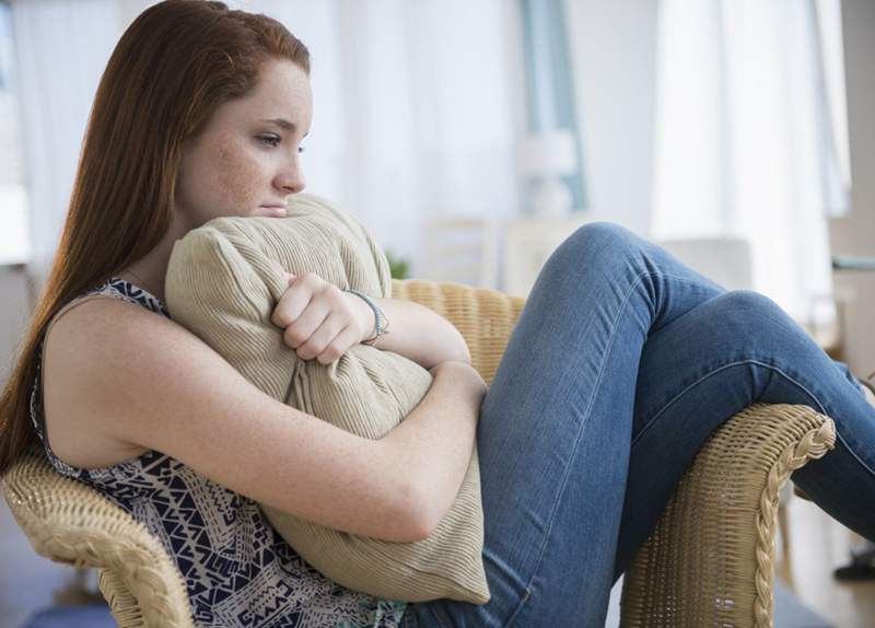 Come la depressione adolescenziale differisce dalla depressione degli adulti