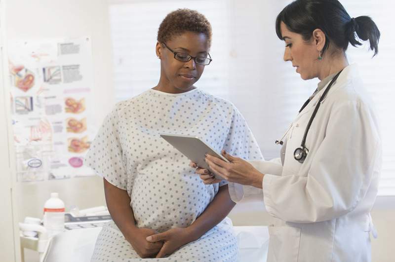 Qué esperar durante el embarazo con fibromialgia
